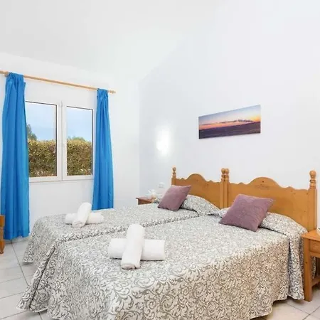 Cap D'artrutx Sleeps 6 Pool Air Con Wifi Villa